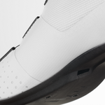 Fizik R4 Tempo Overcurve Wide in White/Black
