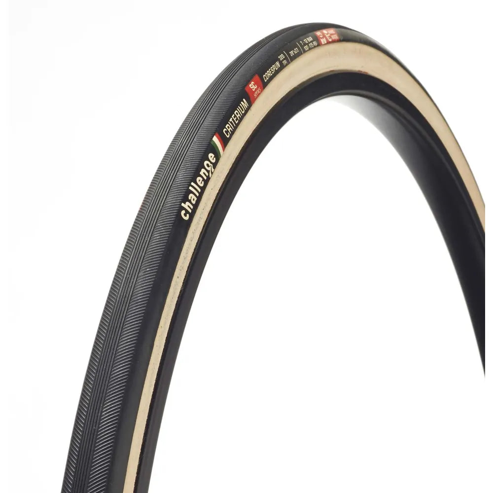 Challenge Open Road Criterium 700 x 23c Road Tyre in Black/White