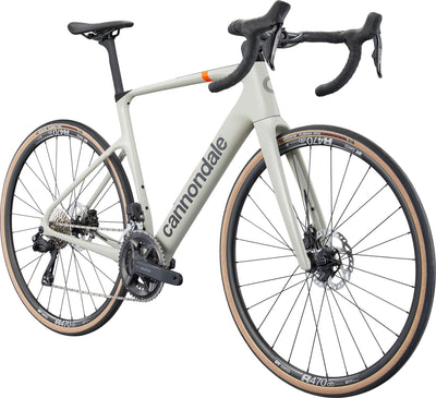 2025 Cannondale Synapse Carbon 4 105 Di2 Road Bike in Chalk