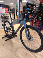 Ex-Demo 2025 Scott Addict RC eRIDE 10 Carbon Electric Road Bike in Grey Green M54