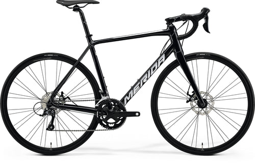 2024 Merida Scultura 200 Road Bike in Black