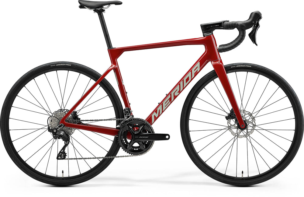 2026 Merida Scultura 4000 Road Bike in Heritage Red