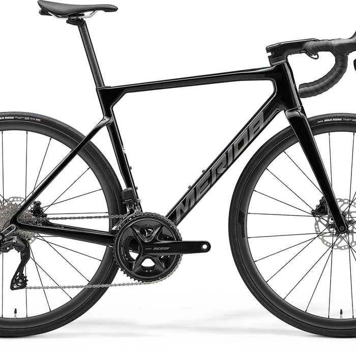 2025 Merida Scultura 6000 Road Bike in Black