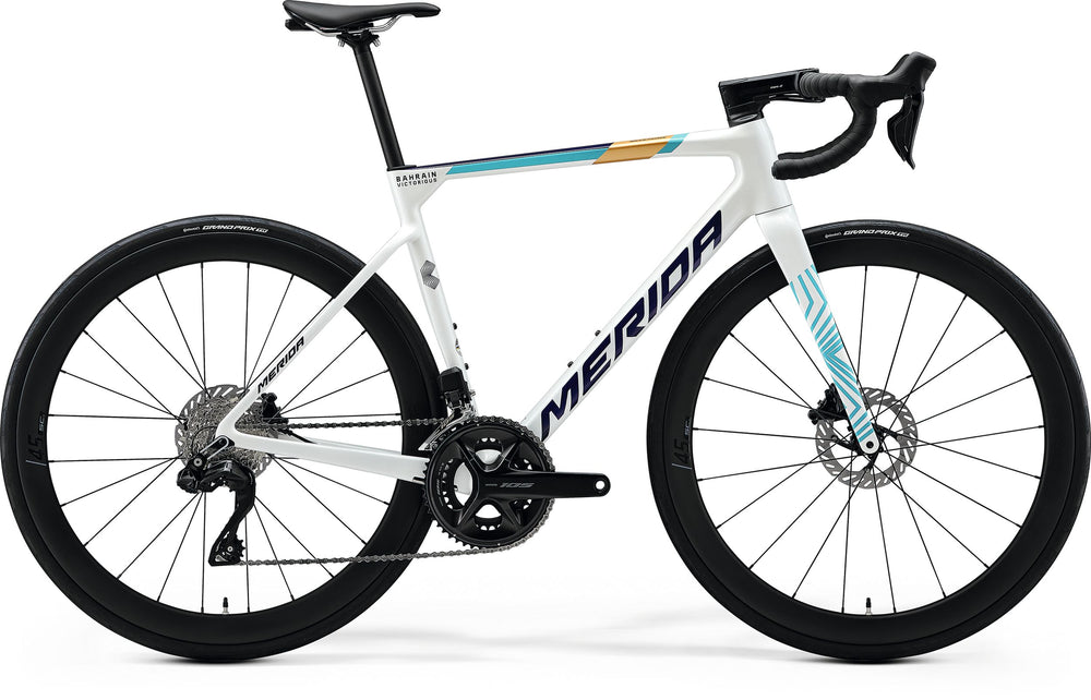 2026 Merida Scultura 6000 Road Bike in Teal