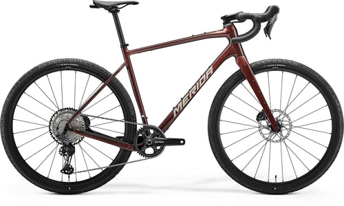 2027 Merida Silex 700 Gravel Bike In Elegant Wildberry