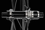 350 Straight Pull rear disc Centre-Lock 142 x 12 mm, Shimano Road, 24 hole, blac