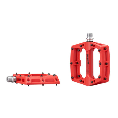 Supacaz Smash Thermopoly Pedals in Red