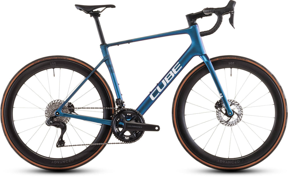 2026 Cube Cube Attain C:62 Slt Road Bike In Shiftmint And White