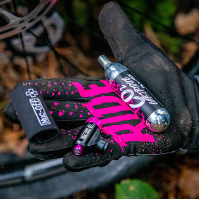 Muc-Off MTB Inflator Kit (2)