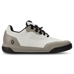 SCOTT Volt Evo Flat Women's Shoe in Beige/Black, view 3
