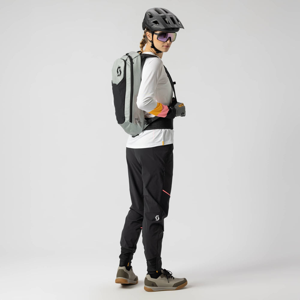 SCOTT Trail Protect 10 Backpack in Black, view 4