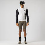 SCOTT Endurance ++ Men's Bib Shorts in Black/Dark Grey, view 3