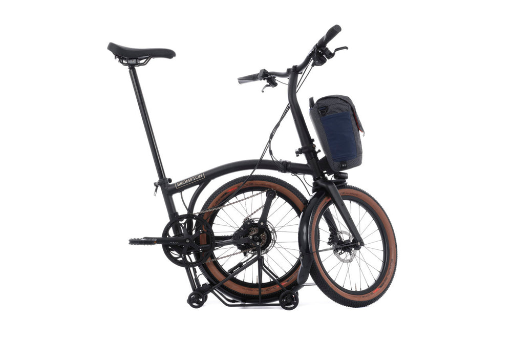 Brompton Electric G Line with SuperRoll+ and Handlebar Control e-Motiq system 4-speed in Space Black