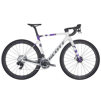 2024 SCOTT Addict Gravel RC Red eTap AXS Gravel Bike in White