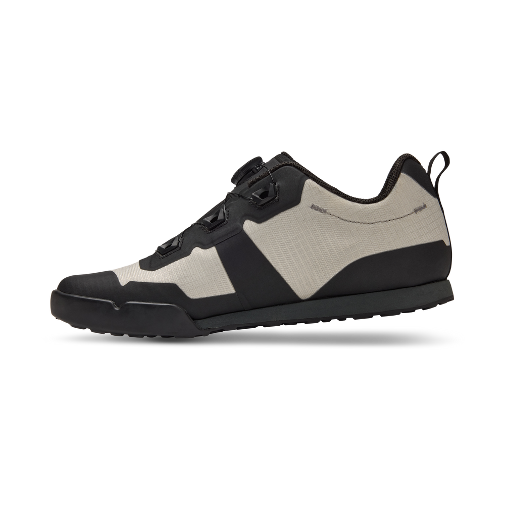 2026 GIRO Tracker BOA Men's Cycling Shoes in Stone-image-3