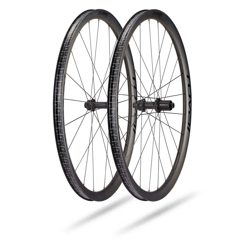 Roval Terra CLX II 700c Tubeless Carbon Gravel Wheel in Black