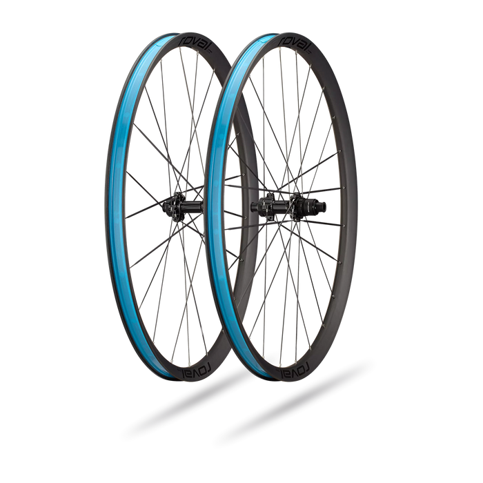 Specialized Terra CLX III Wheel in Satin Carbon/Gloss Black