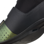 Fizik R4 Tempo Overcurve Wide in Iridescent Green/Black