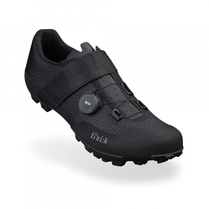 Fizik Vento Ferox in Black
