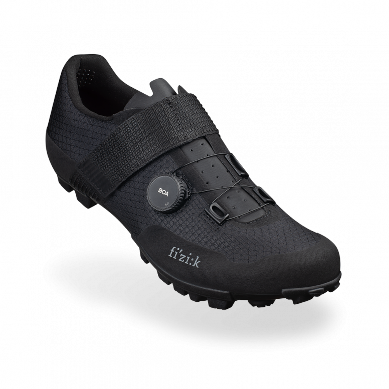 Fizik Vento Ferox in Black