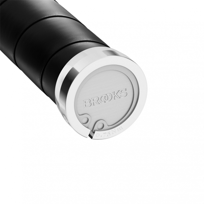 Brooks Slender Leather Grips in Black