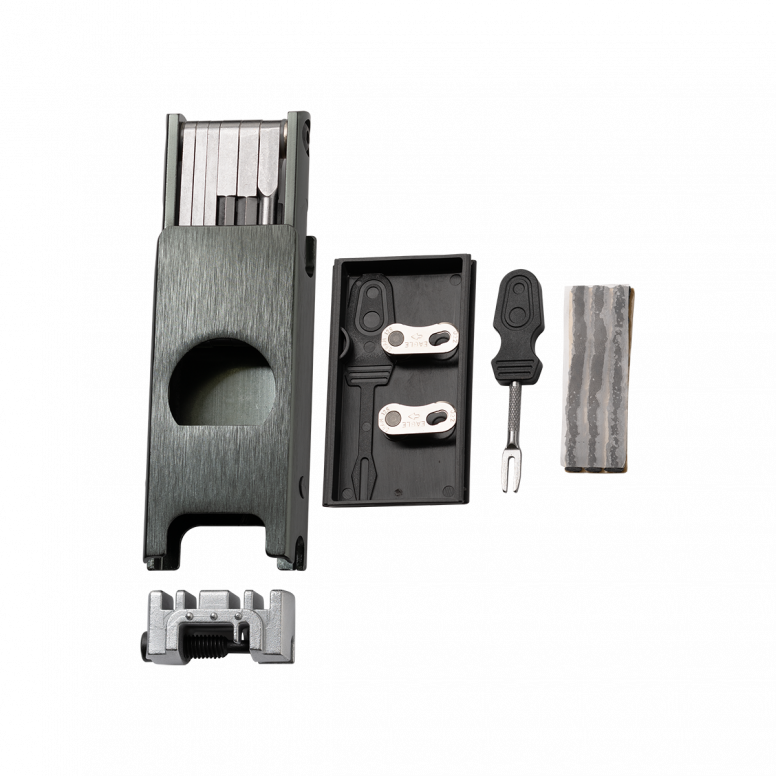 Crankbrothers F16 multi tool in Black