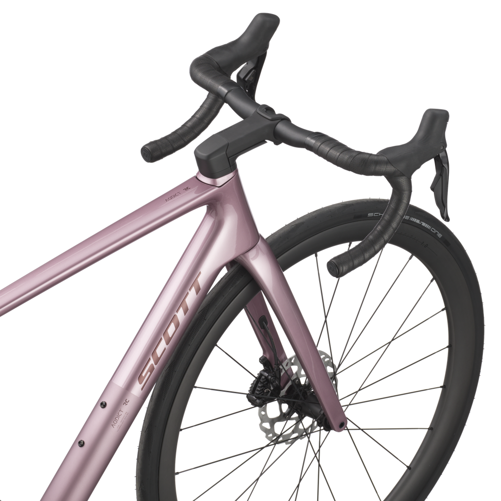 2025 Scott Addict RC 30 Carbon Road Bike in Carbon Black