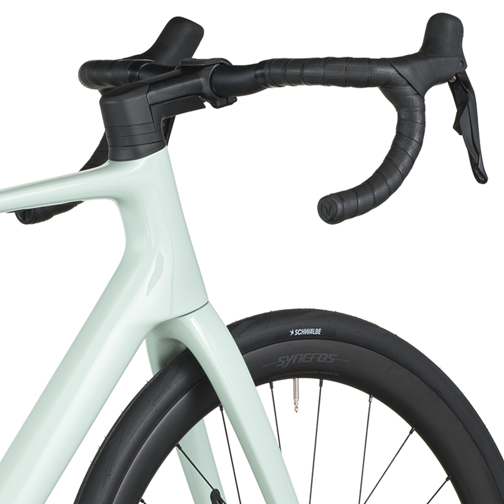 2026 Scott Addict 30 Road Bike In Frozen Green