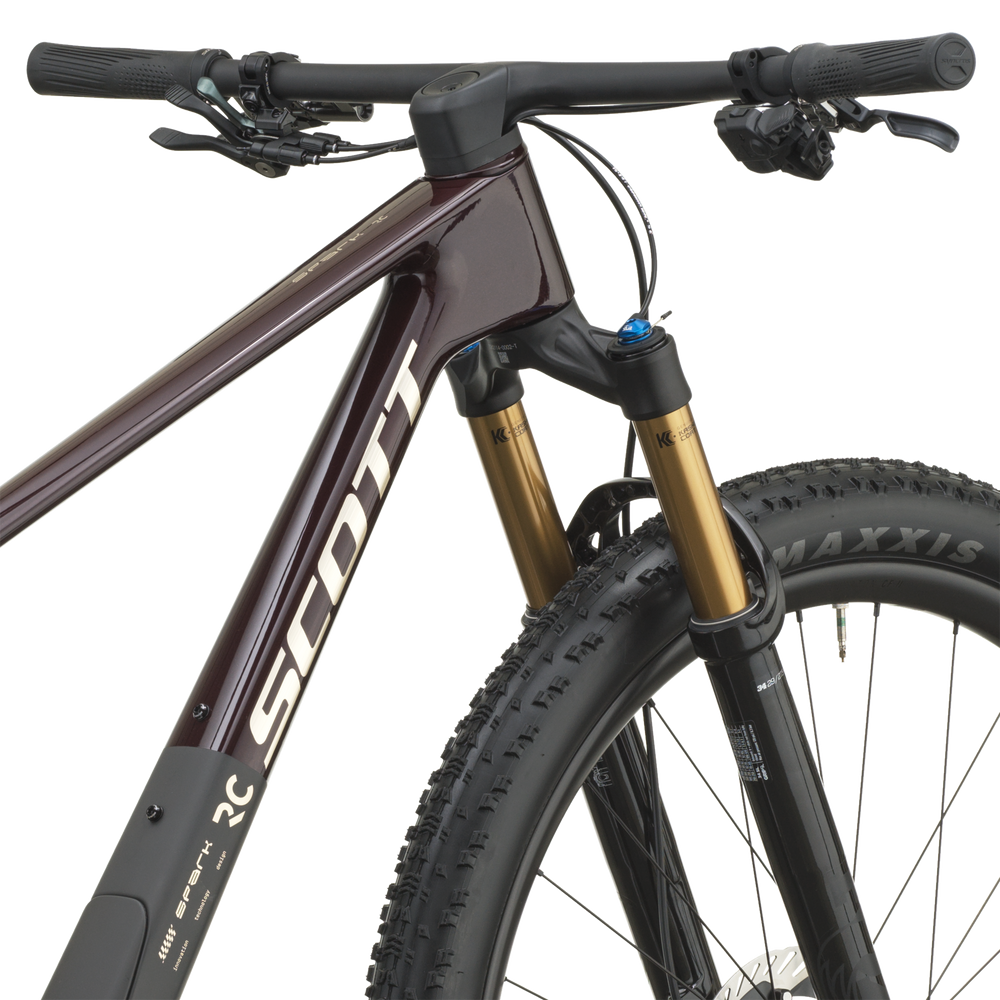 SCOTT Spark RC Pro in Obsidian Purple/Carbon Black, detail view