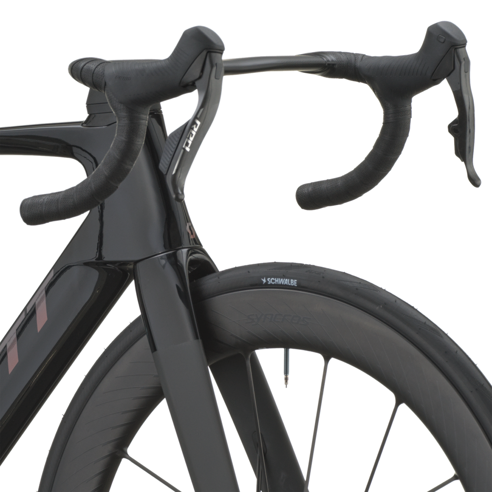 SCOTT Foil RC Ultimate in Piano Black/Carbon Black, detail view