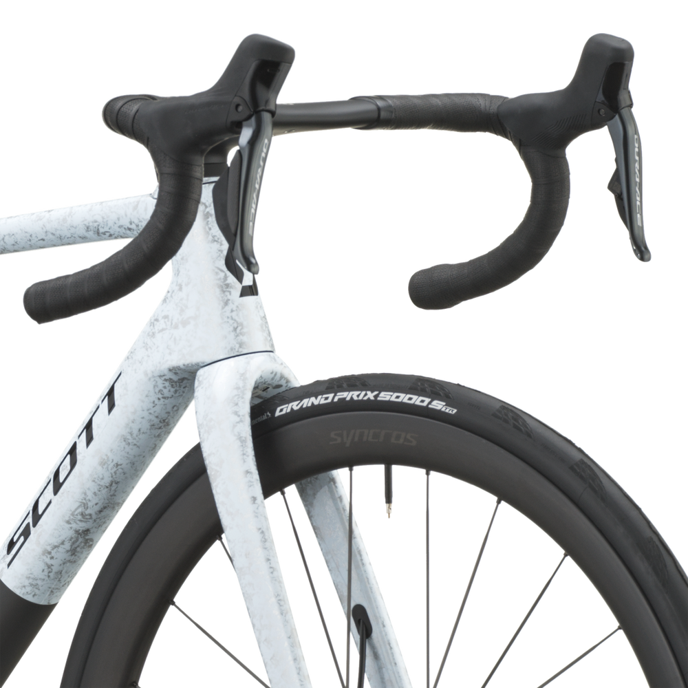 SCOTT Addict RC Pro in Rush White/Carbon Black, detail view