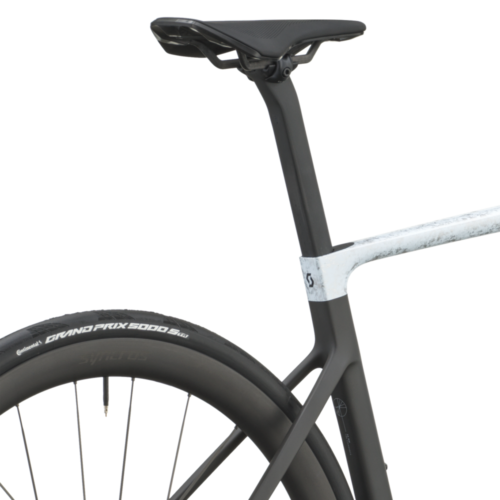 SCOTT Addict RC Pro in Rush White/Carbon Black, detail view