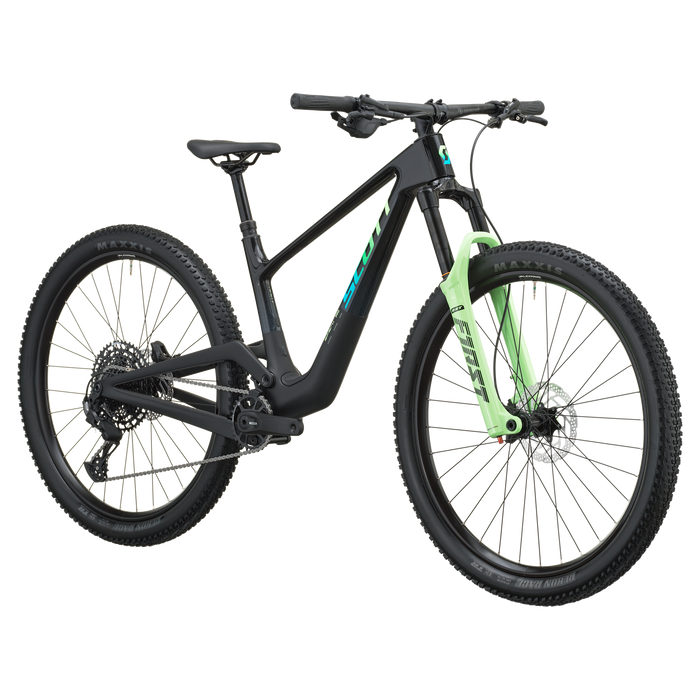 SCOTT Spark Pro 700 in Black, side view