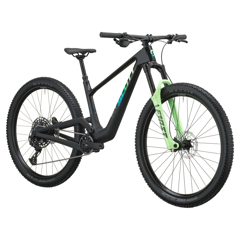 SCOTT Spark Pro 700 in Black, side view