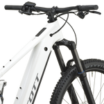 SCOTT Strike 40 in Pearl White, detail view