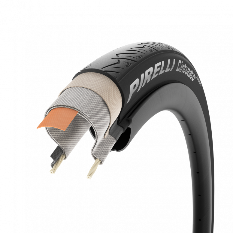 Pirelli Cinturato Sport in Black