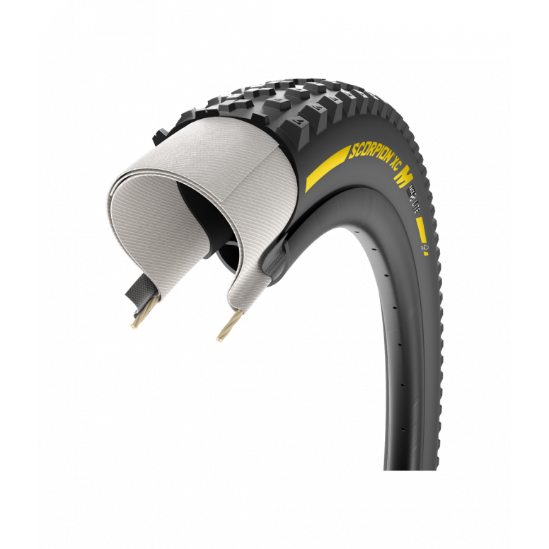 Pirelli Scorpion XC M LITE in Yellow