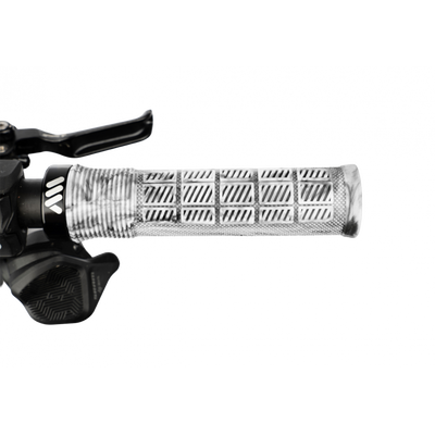 All Mountain Style Rise Grips in White