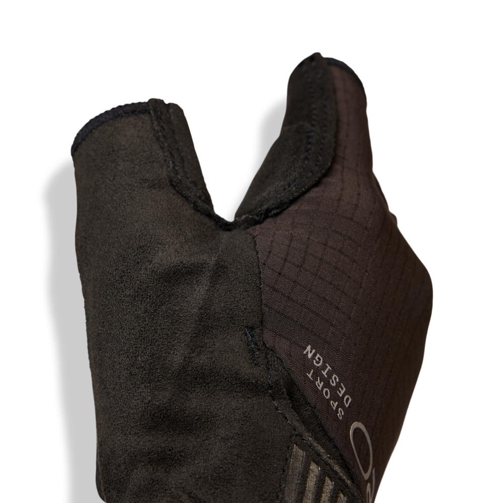 2026 GIRO Tessa II Gel Women's Road Cycling Gloves in Black-image-3