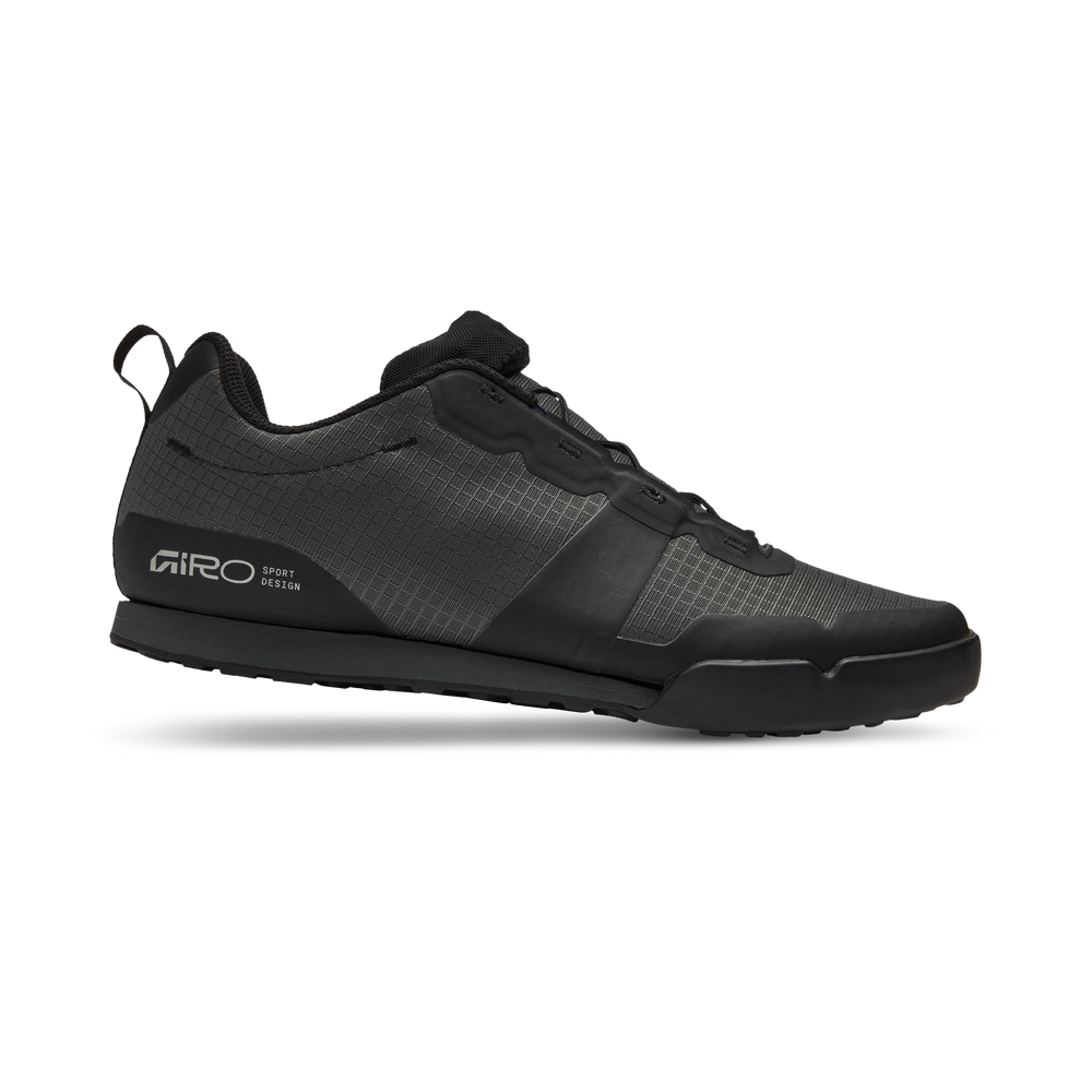 2026 GIRO Tracker Men's Cycling Shoes in Black