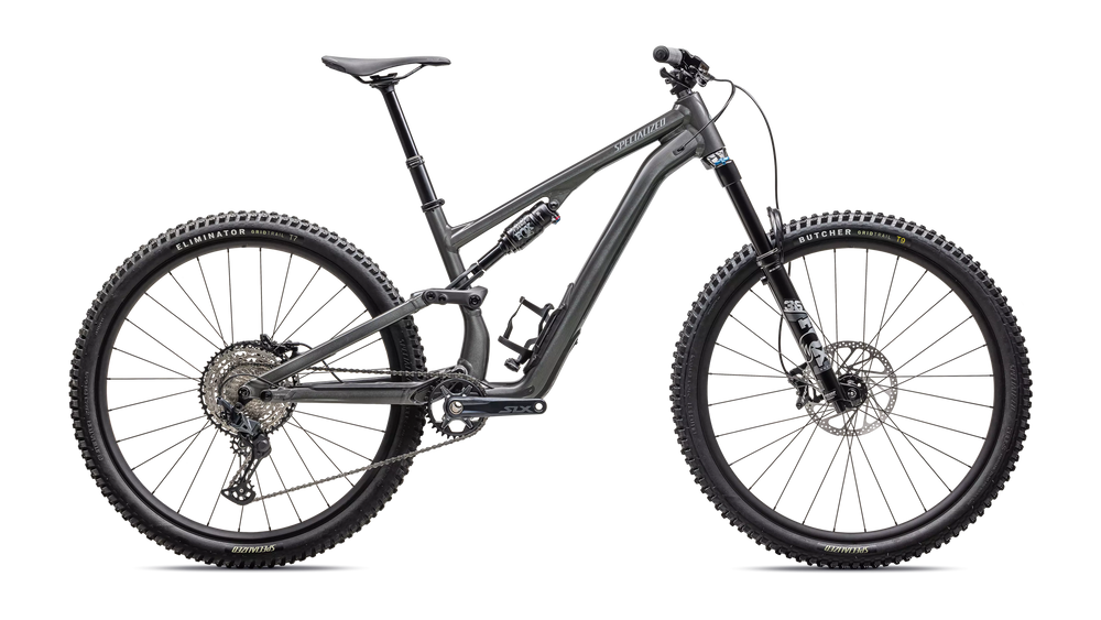2025 Specialized Stumpjumper 15 Comp Alloy Full Suspension Mountain Bike in Gloss Smoke