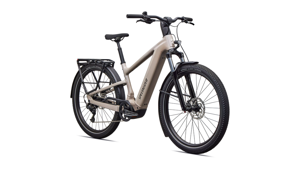 2027 Specialized Turbo Vado 3 4.0 in Gloss Sandstone Metallic