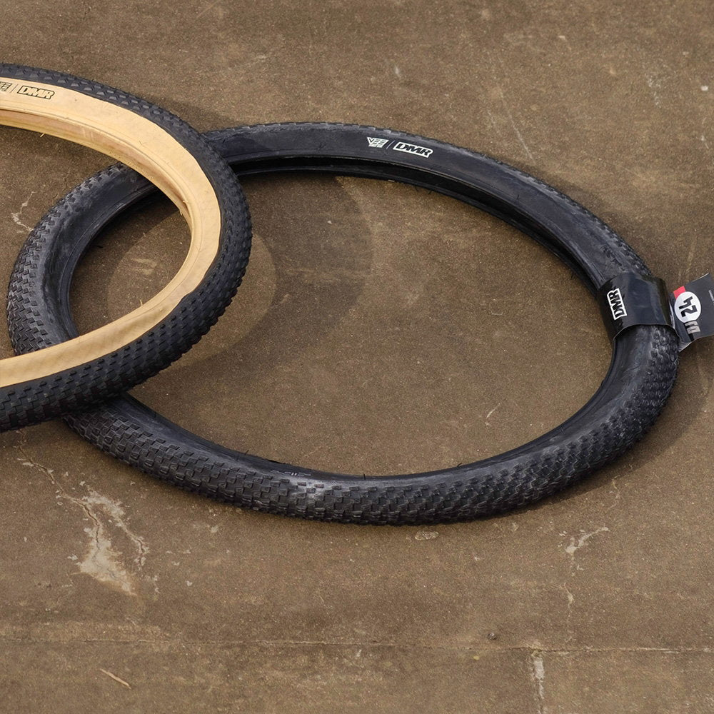 DMR Tyre DJ24 24x2.1 Black 72 tpi