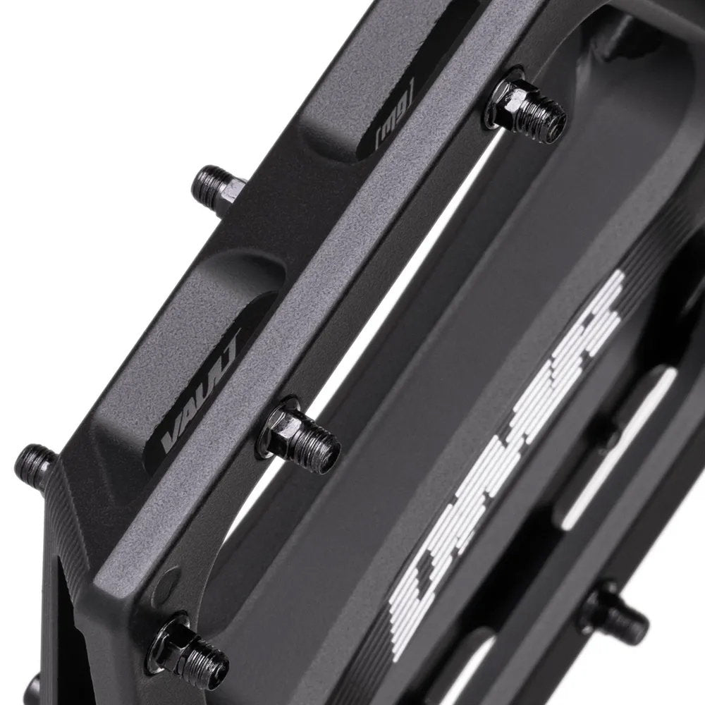 DMR Pedal - Vault Mag - Black 105mm x 105mm
