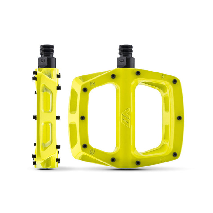 DMR V8 Pedal in Lem Lime