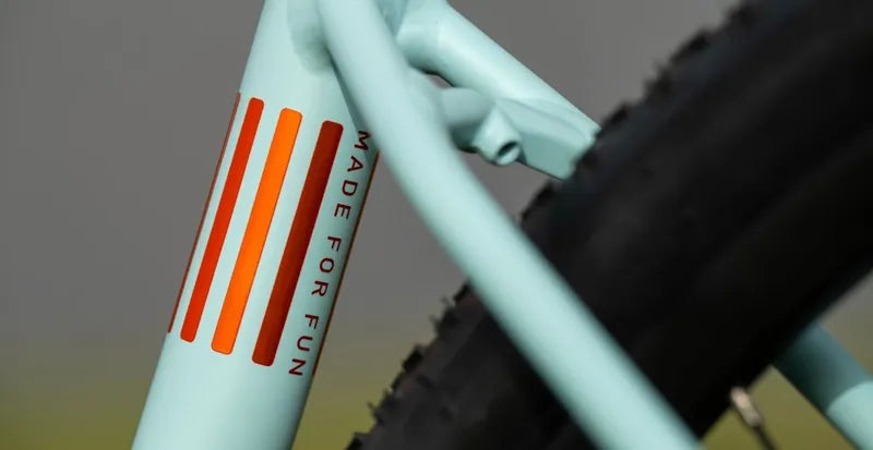 2025 Marin DSX 3 Hybrid Bike in Blue-image-4