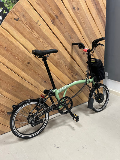 Ex Demo Brompton Electric C-Line Mid 6-Speed Folding Electric Bike in Matcha Green
