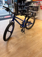 Ex-Display Specialized Jett 20 Inch Kids Bike in Blue