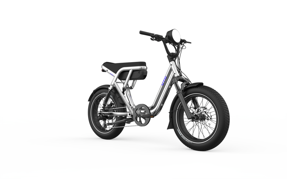 UTO OG200 electric bike in Metallic Silver, three-quarter right