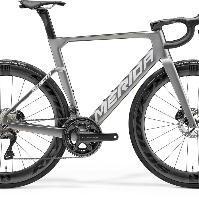 2025 Merida Reacto 8000 Road Bike in Grey